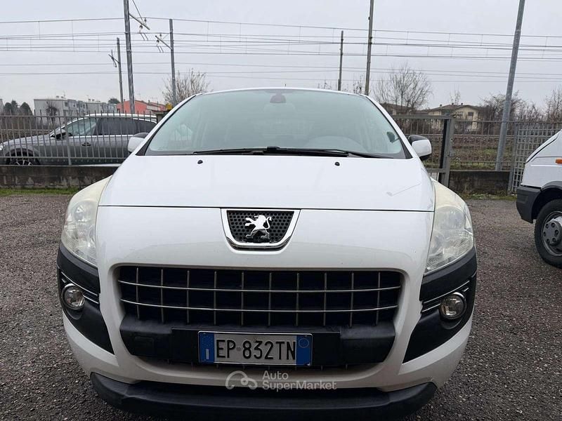 Usata Peugeot 3008 Active 114 CV (83 kW) 2013 Bianco Monovolume