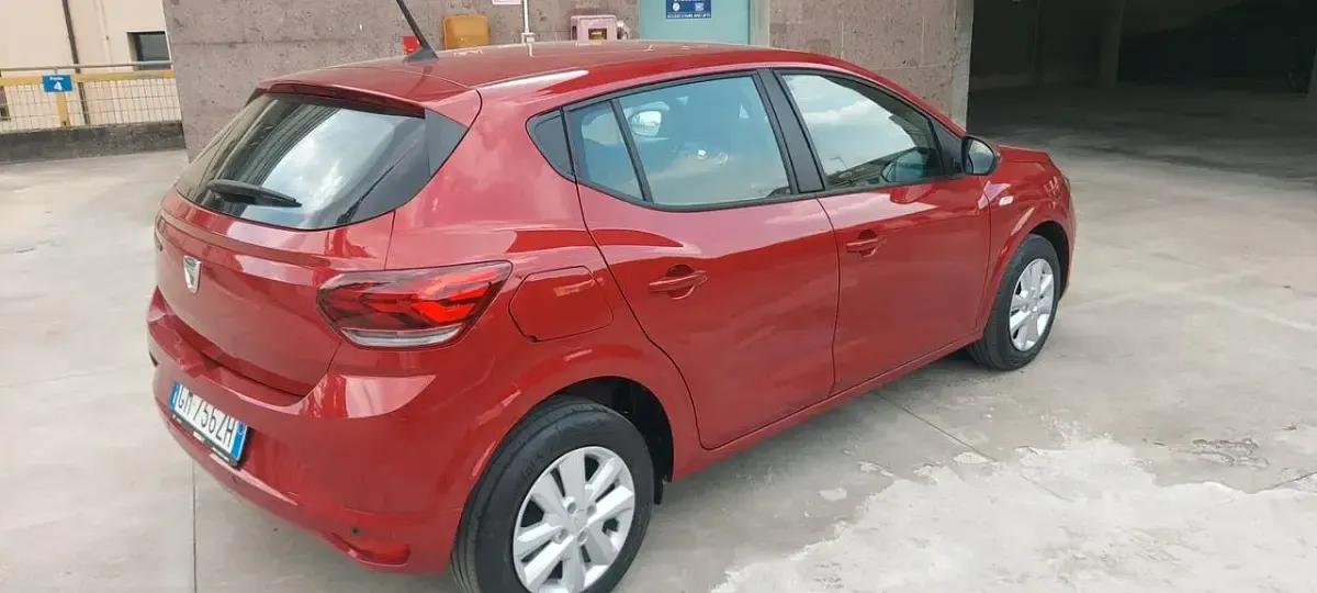Usata Dacia Sandero Stepway 91 CV (66 kW) 2023 Marrone Berlina