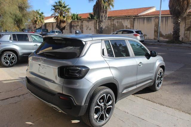 Nuova Jeep Avenger Summit 100 CV (73 kW) 2025 Grigio SUV