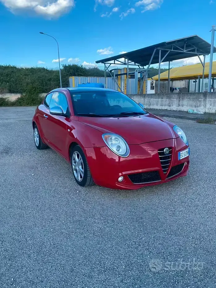 Usata Alfa Romeo MiTo Distinctive 95 CV (69 kW) 2011 Rosso Utilitaria