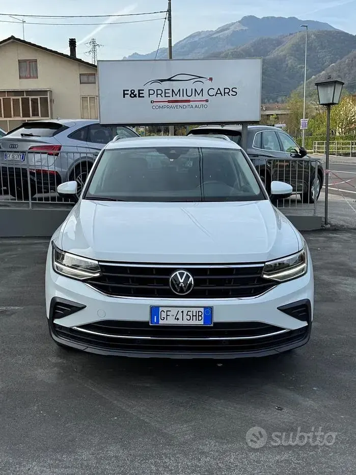 Usata VW Tiguan Life 122 CV (89 kW) 2021 Bianco SUV