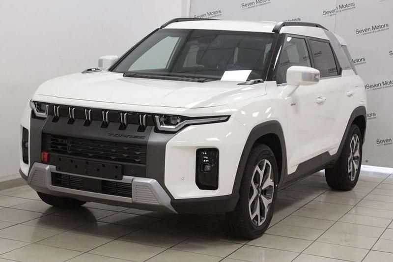Bianco Nuova 2025 Ssangyong (KGM) Torres SUV | 34.490 € (Cara) - Immagine 1/4