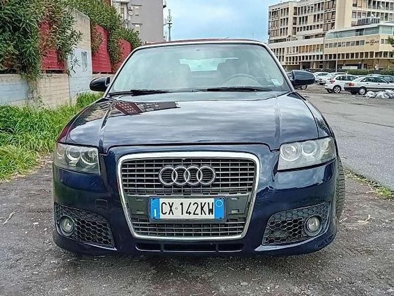 Usata Audi A4 Cabriolet 163 CV (119 kW) 2005 Blu/azzurro Cabrio
