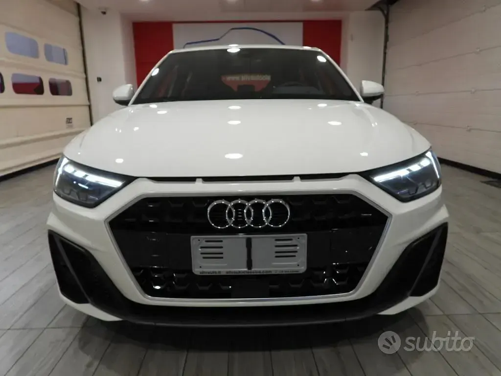 Nuova Audi A1 Sportback S-Line 116 CV (85 kW) 2026 Bianco Utilitaria