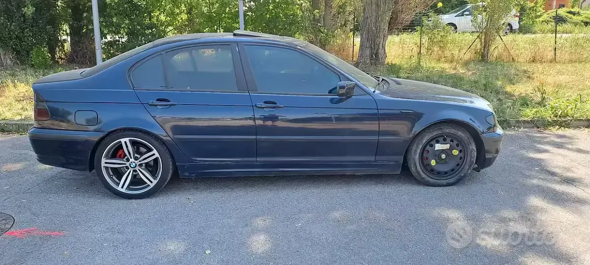 Usata BMW 320 136 CV (100 kW) 2003 Bluazzurro Berlina
