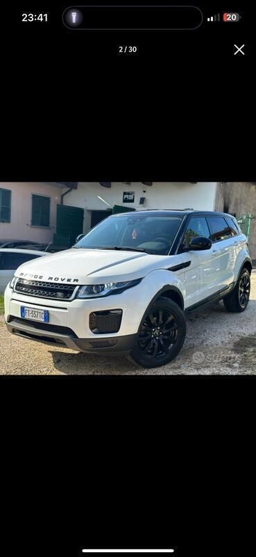 Usata Land Rover Range Rover evoque R-Dynamic 150 CV (110 kW) 2020 Bianco SUV