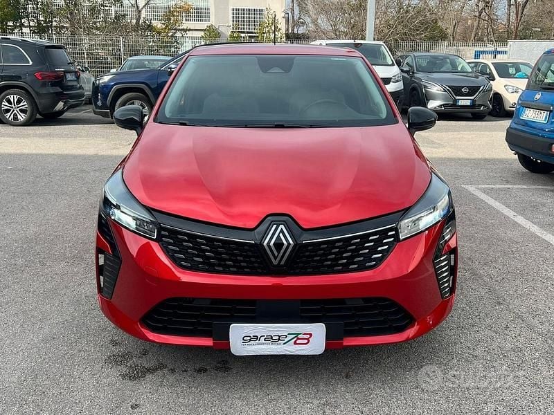 Usata Renault Clio V Evolution 101 CV (74 kW) 2024 Grigio Berlina