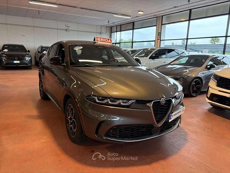 Usata Alfa Romeo Tonale Ti 160 CV (117 kW) 2024 Grigio SUV