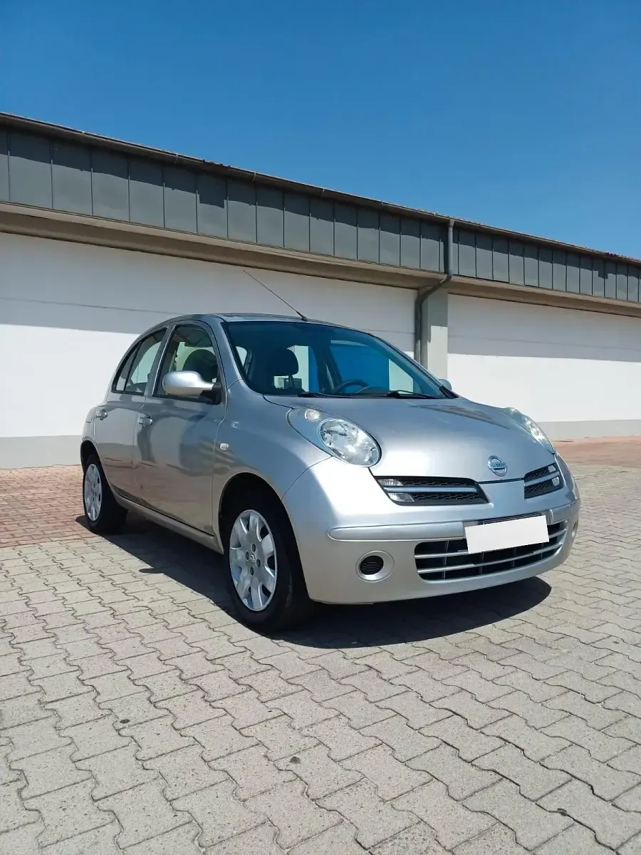 Usata Nissan Micra 86 CV (63 kW) 2007 Argento Berlina