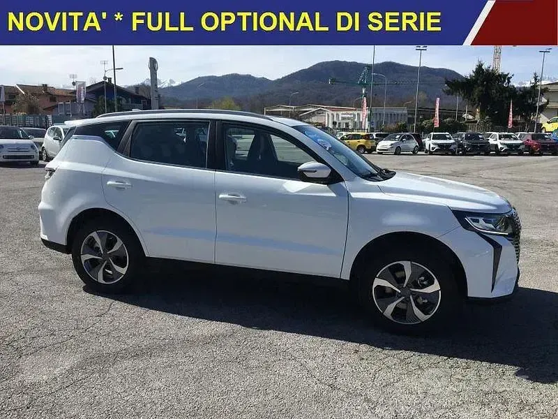 Nuova EMC SETTE 174 CV (127 kW) 2026 Bianco SUV