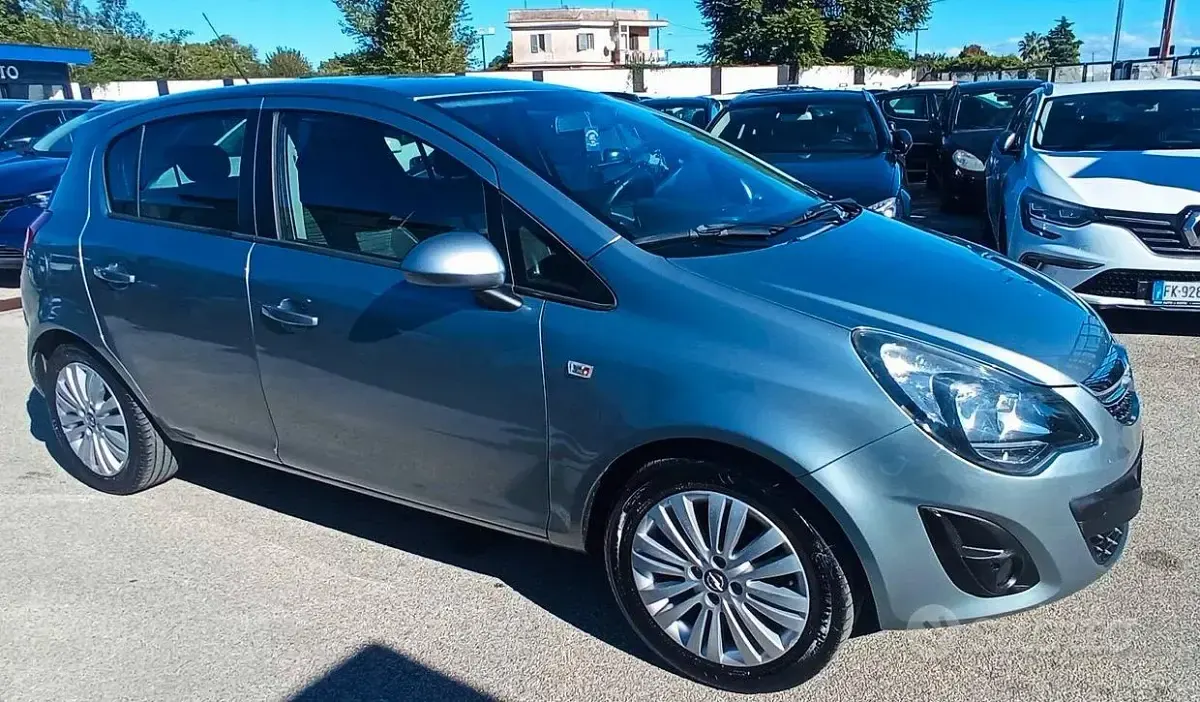 Usata Opel Corsa 85 CV (62 kW) 2014 Grigio Utilitaria