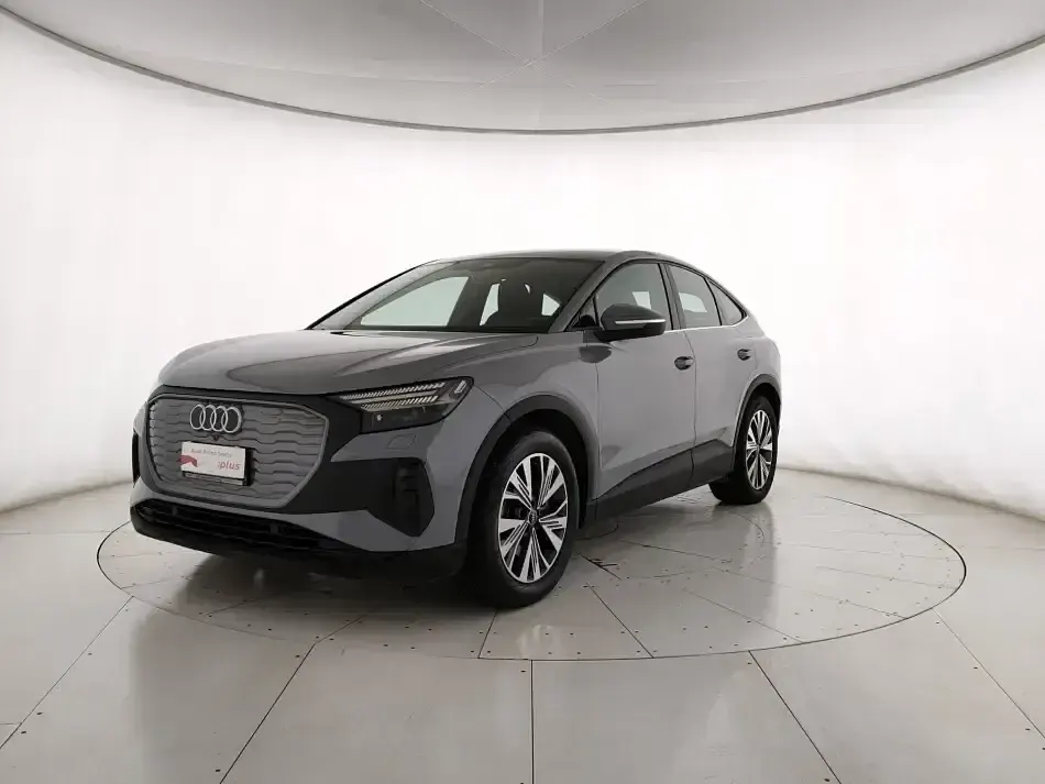 Usado Audi Q4 Sportback e-tron Business 150 kW (204 CV) 2022 SUV