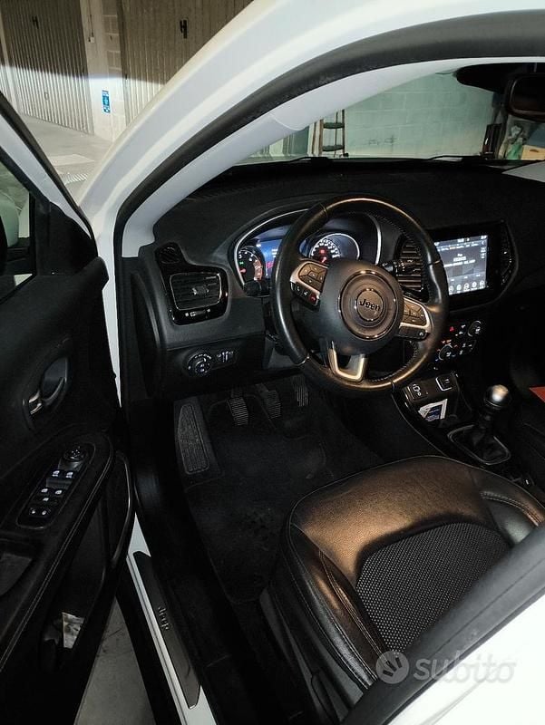 Usata Jeep Compass Limited 120 CV (88 kW) 2019 Bianco SUV