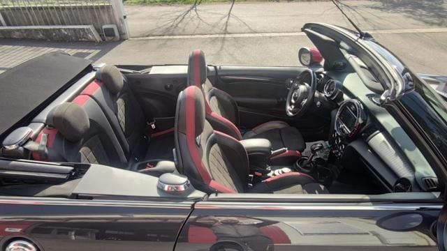 Begagnad Mini John Cooper Works Cabriolet 231 HK (169 kW) 2018 Grå Cab