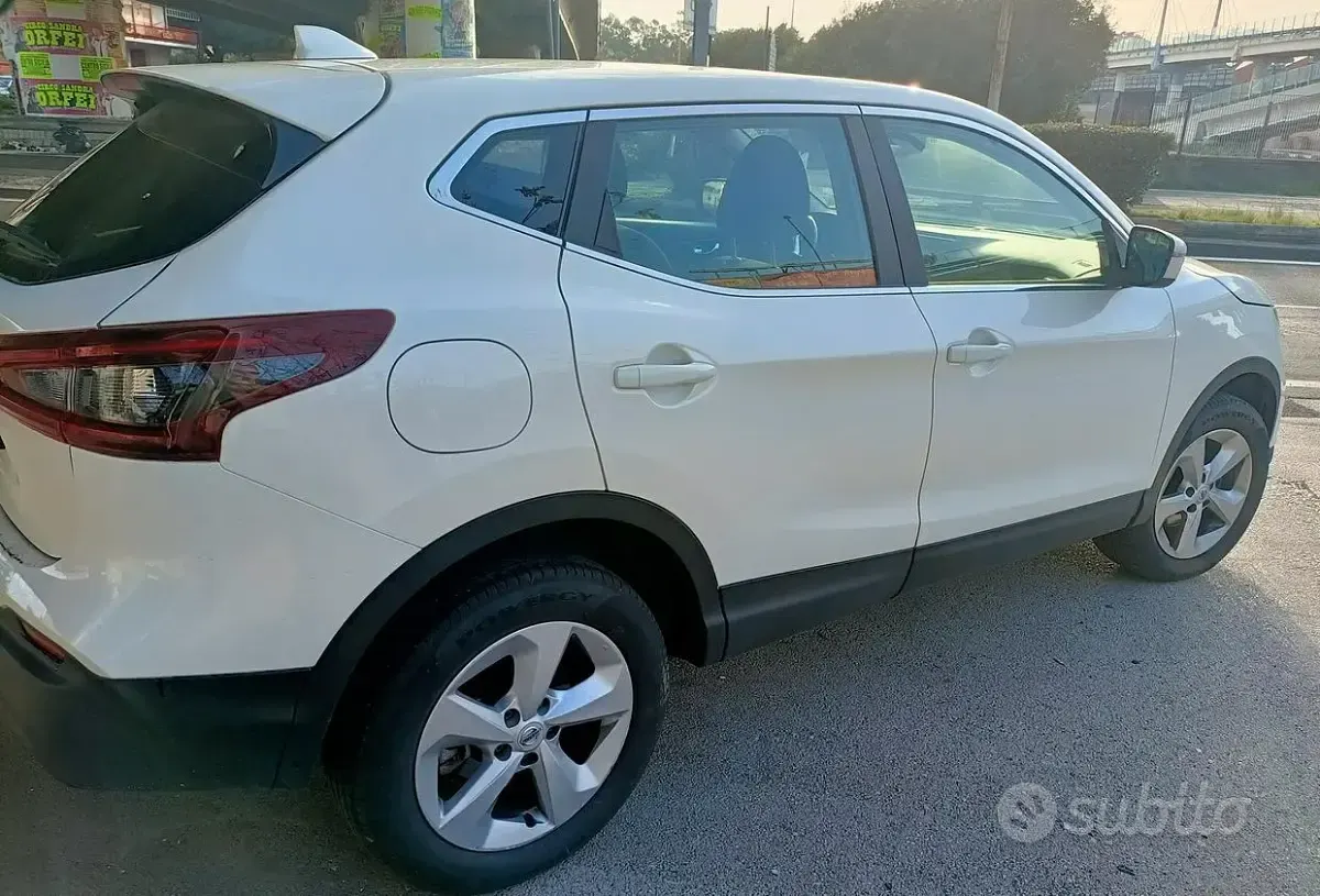 Usata Nissan Qashqai 116 CV (85 kW) 2020 Bianco SUV