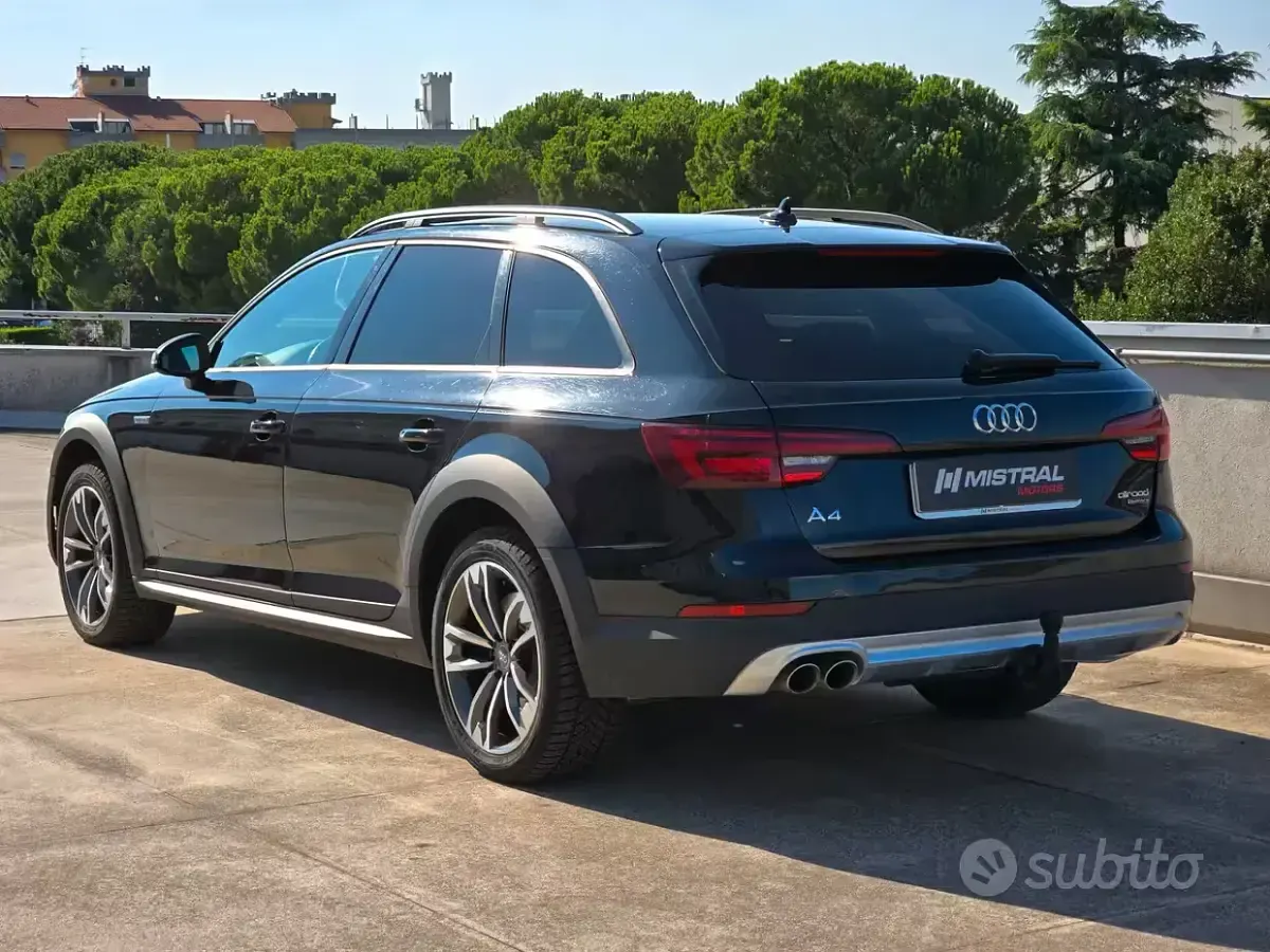 Usata Audi A4 Allroad Business 272 CV (200 kW) 2017 Nero Station wagon