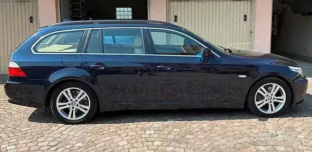 Usata BMW 520 163 CV (119 kW) 2007 Bluazzurro Station wagon