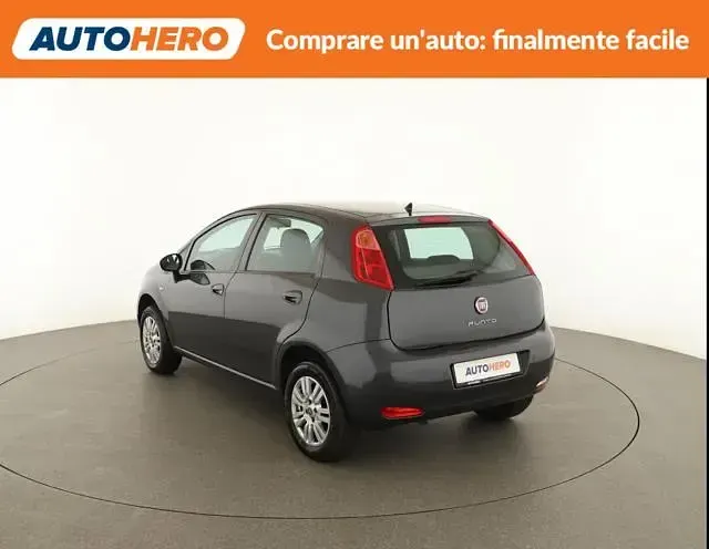 Usata Fiat Punto Lounge 77 CV (56 kW) 2017 Grigio Utilitaria