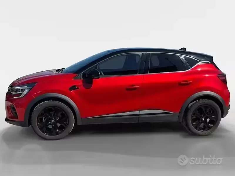 Usata Renault Captur Rive Gauche 143 CV (105 kW) 2023 Rosso SUV