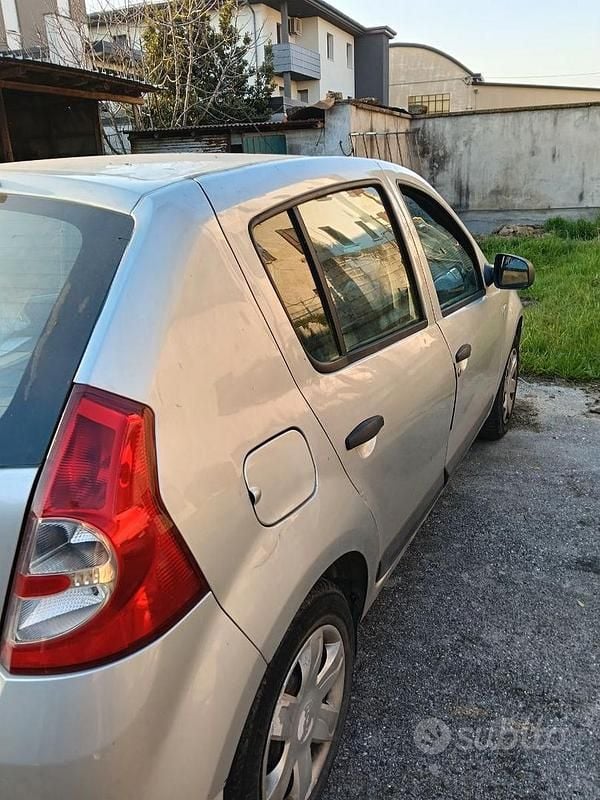 Usata Dacia Sandero 2009 Grigio Utilitaria