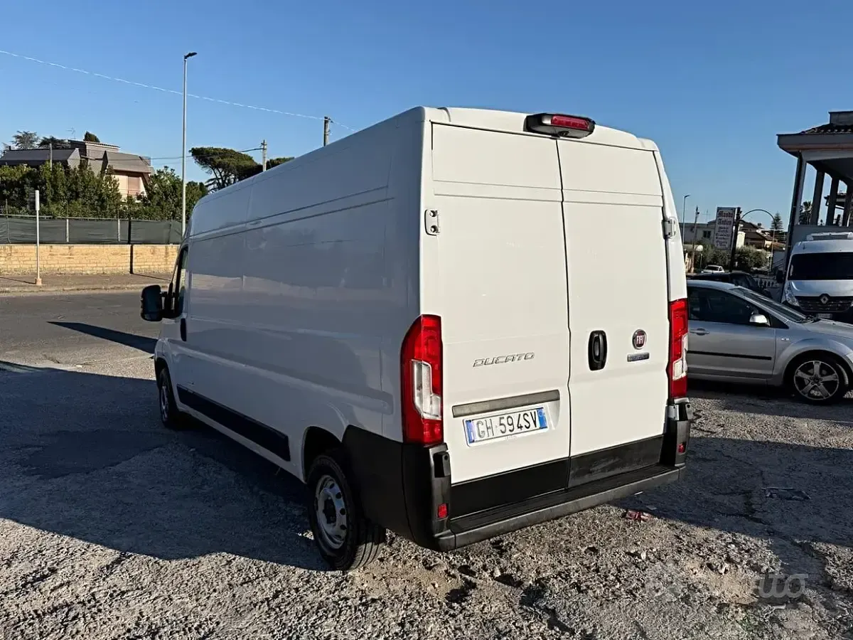 Usata Fiat Ducato 140 CV (102 kW) 2022 Bianco Furgone