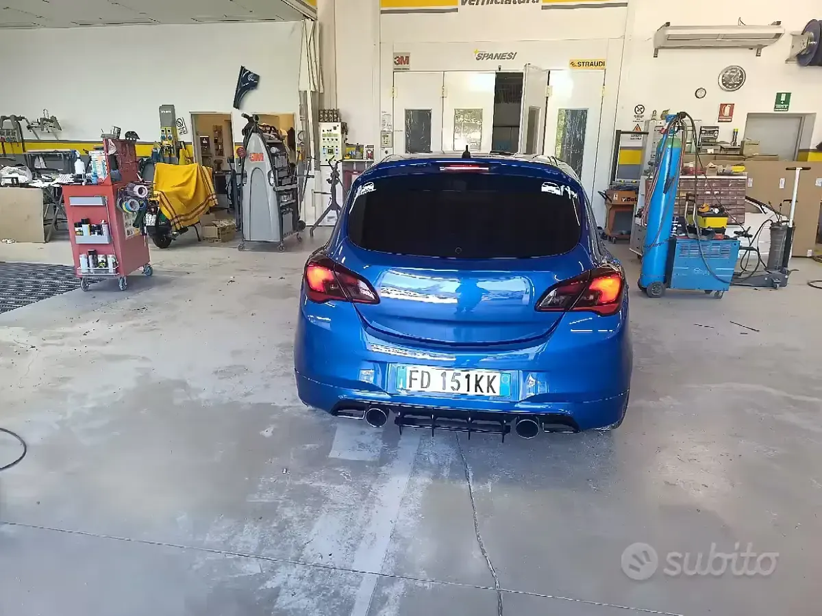 Usata Opel Corsa OPC 207 CV (152 kW) 2016 Blu Utilitaria