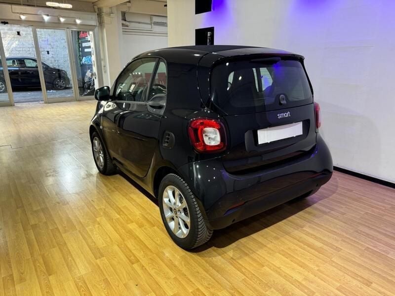 Usata Smart ForTwo Coupé Passion 71 CV (52 kW) 2019 Nero Coupé