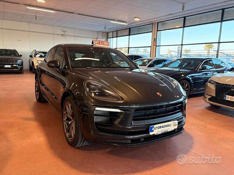Usata Porsche Macan 381 CV (280 kW) 2022 Grigio SUV