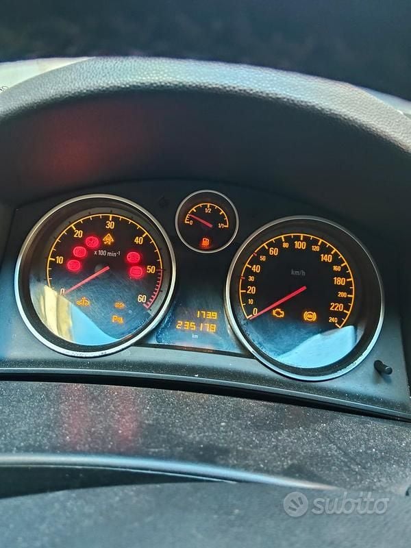 Occasion Opel Astra GTC 150 ch (110 kW) 2007 Noir Berline