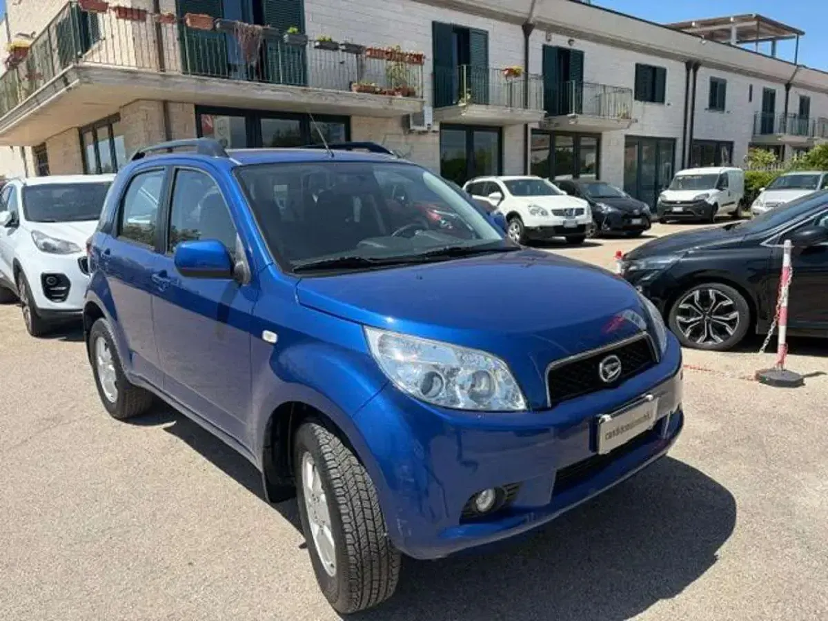 Usata Daihatsu Terios 105 CV (77 kW) 2006 Blu SUV