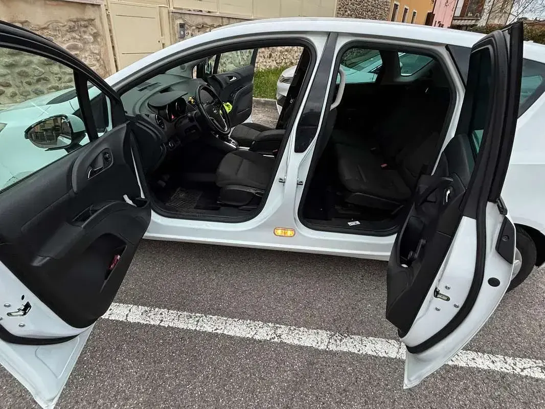 Usata Opel Meriva 101 CV (74 kW) 2013 Monovolume
