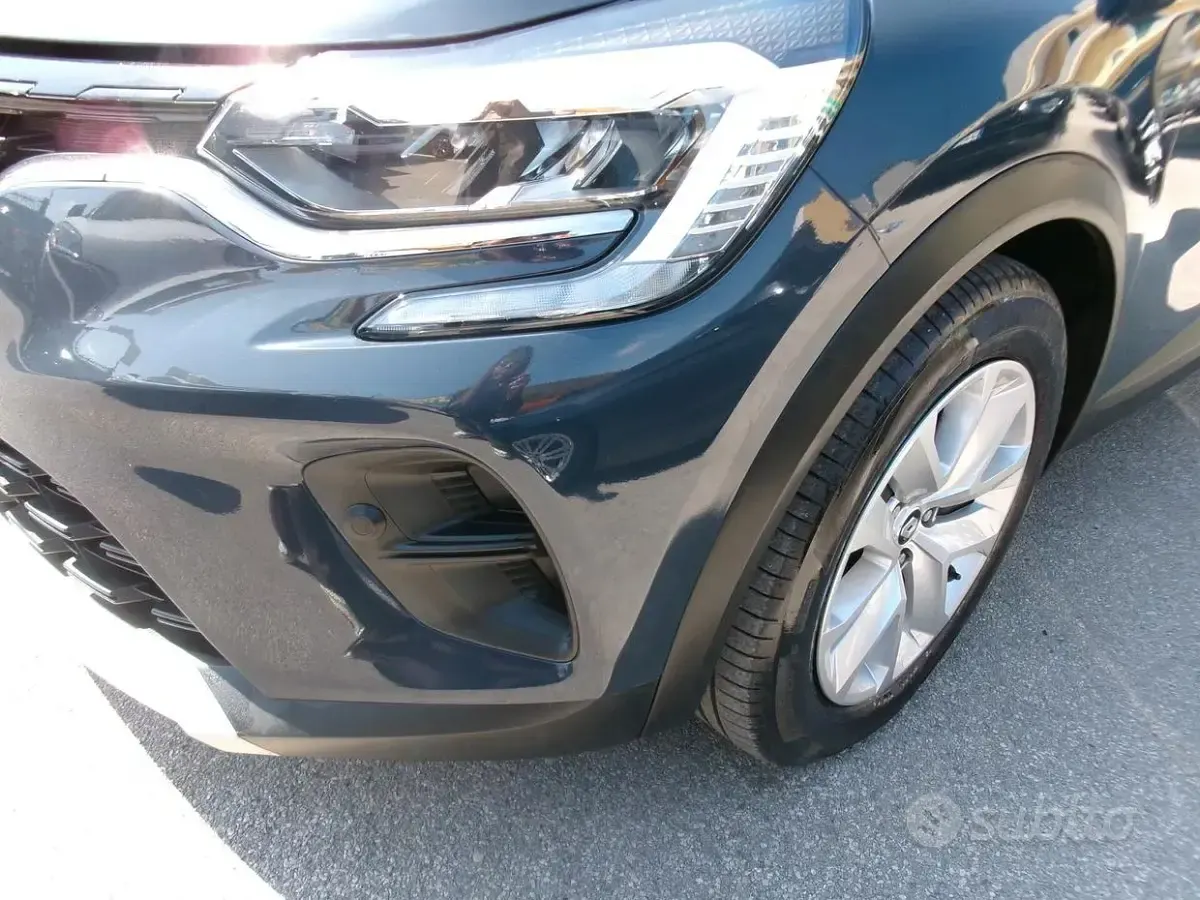 Usata Renault Captur Techno 92 CV (67 kW) 2021 Grigio SUV