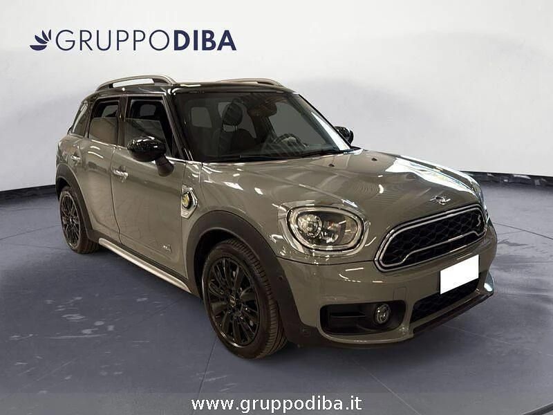 Usata Mini Cooper Countryman Hype 136 CV (100 kW) 2019 Grigio SUV