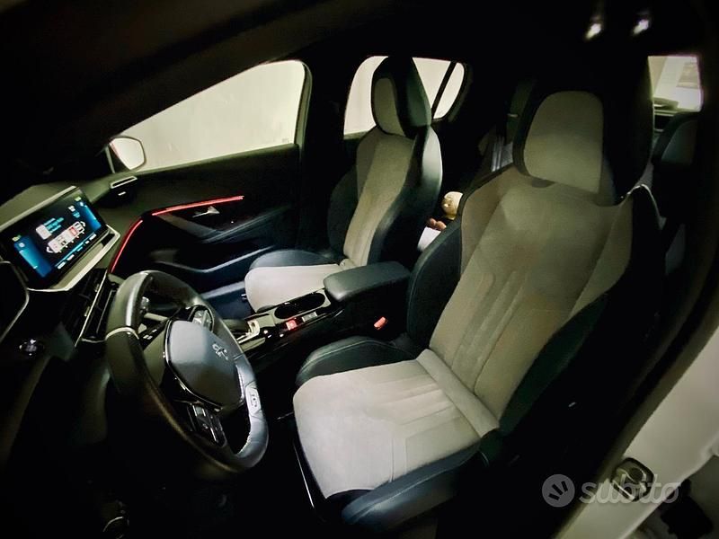 Usata Peugeot 208 GT 100 kW (136 CV) 2020 Bianco Utilitaria