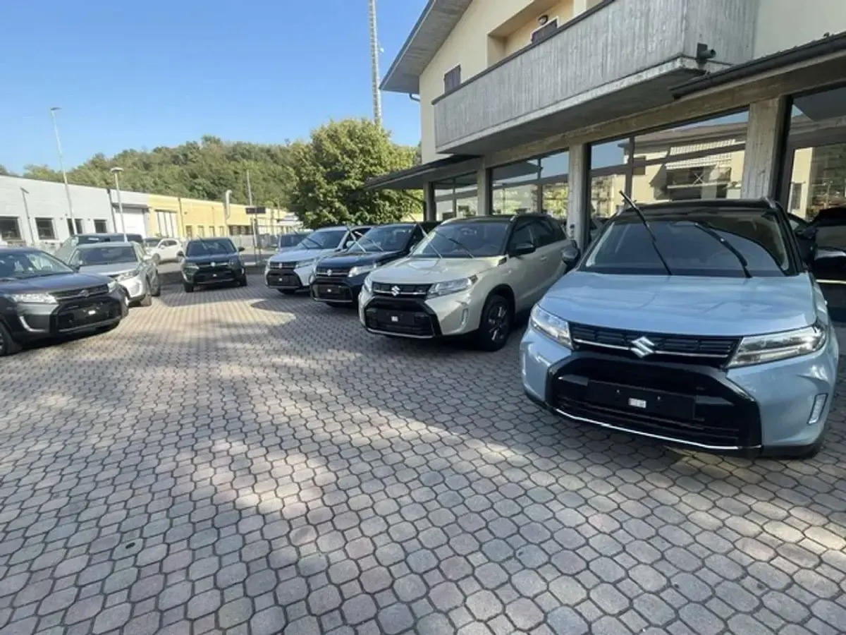 Nuova Suzuki Vitara Cool 110 CV (80 kW) 2026 Bianco SUV