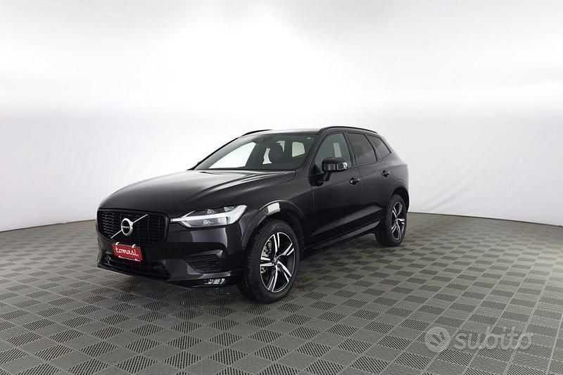Onyx black Usata 2020 Volvo XC60 R-Design SUV | 31.490 € (Buon prezzo) - Immagine 1/4