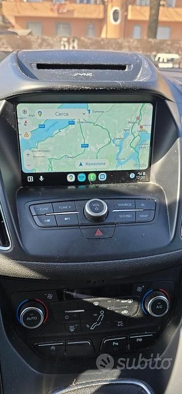 Usata Ford C-MAX Titanium 120 CV (88 kW) 2017 Blu Monovolume