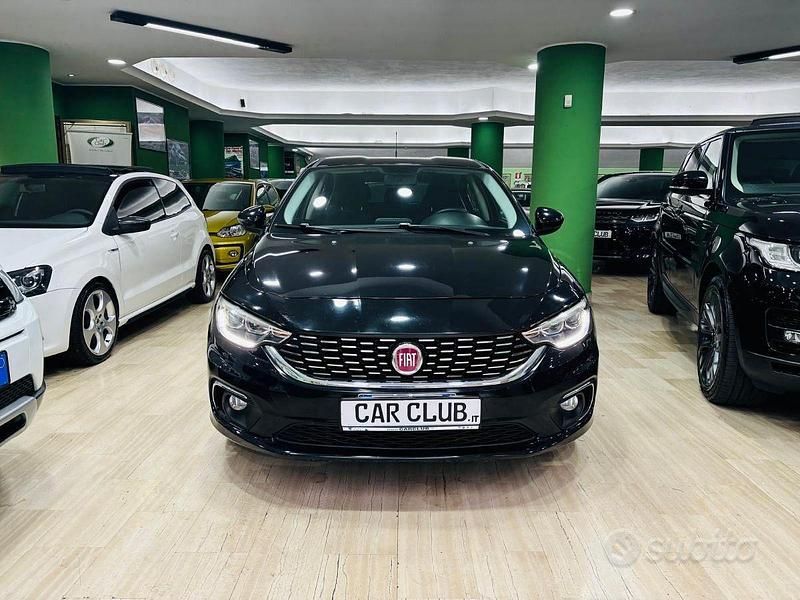 Usata Fiat Tipo Lounge 95 CV (69 kW) 2018 Nero Berlina