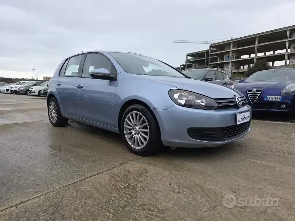 Begagnad VW Golf VI Comfortline 110 HK (80 kW) 2009 Grå Halvkombi