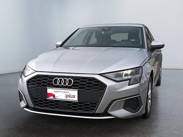 Argento Usata 2022 Audi A3 Sportback g-tron Business Due volumi | 26.800 € (Buon prezzo) - Immagine 1/4