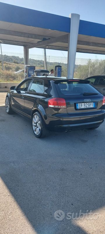 Usata 2003 Audi A3 Due volumi | 4000 € (Molto cara) - Immagine 1/4