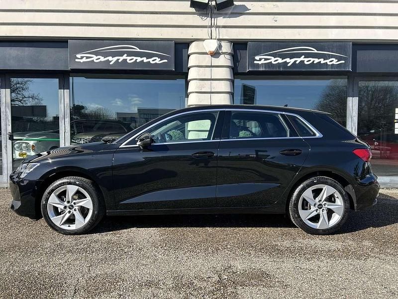 Usata Audi A3 150 CV (110 kW) 2024 Nero Berlina