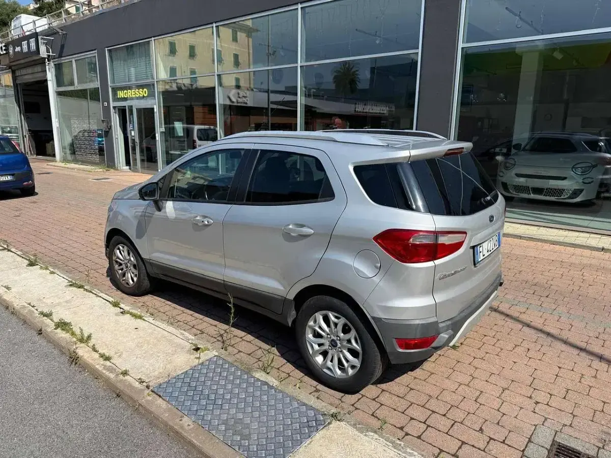 Usata Ford Ecosport Titanium 95 CV (69 kW) 2017 Argento SUV