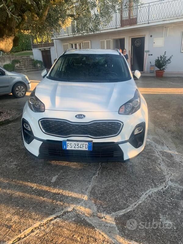 Usata Kia Sportage 116 CV (85 kW) 2019 Bianco SUV