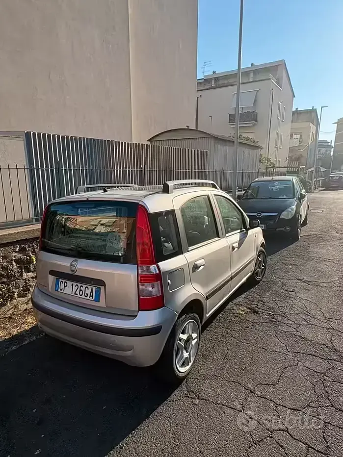 Usata Fiat Panda Dynamic 60 CV (44 kW) 2004 Grigio Utilitaria