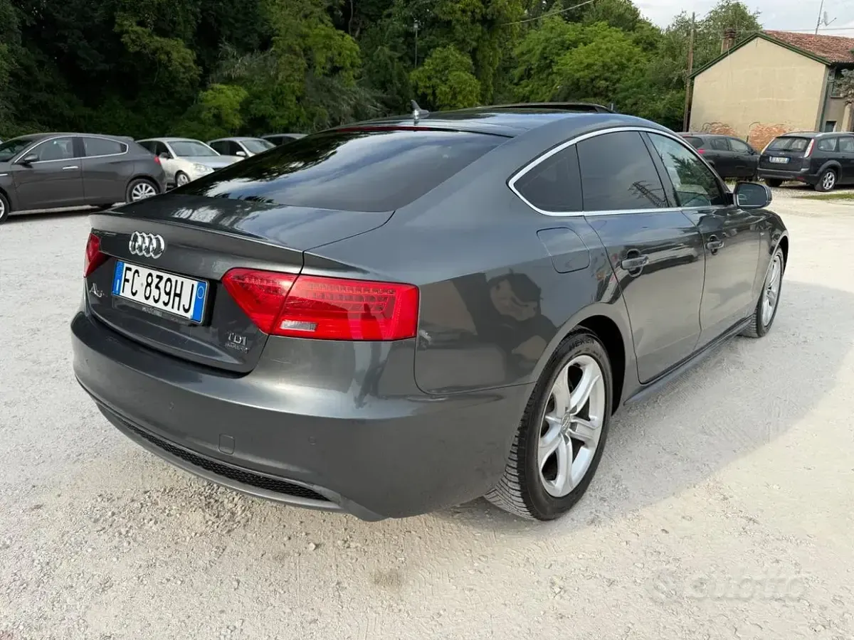 Usata Audi A5 S-Line 190 CV (139 kW) 2016 Grigio Coupé