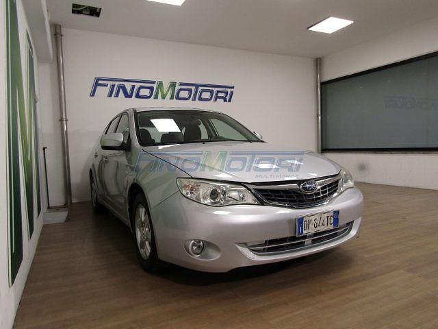 Usata Subaru Impreza 107 CV (78 kW) 2008 Argento Berlina