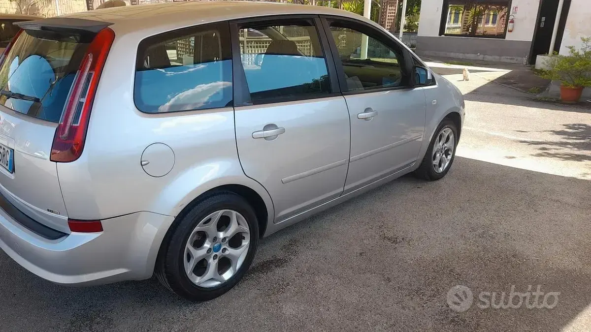 Usata Ford C-MAX 90 CV (66 kW) 2010 Grigio Monovolume