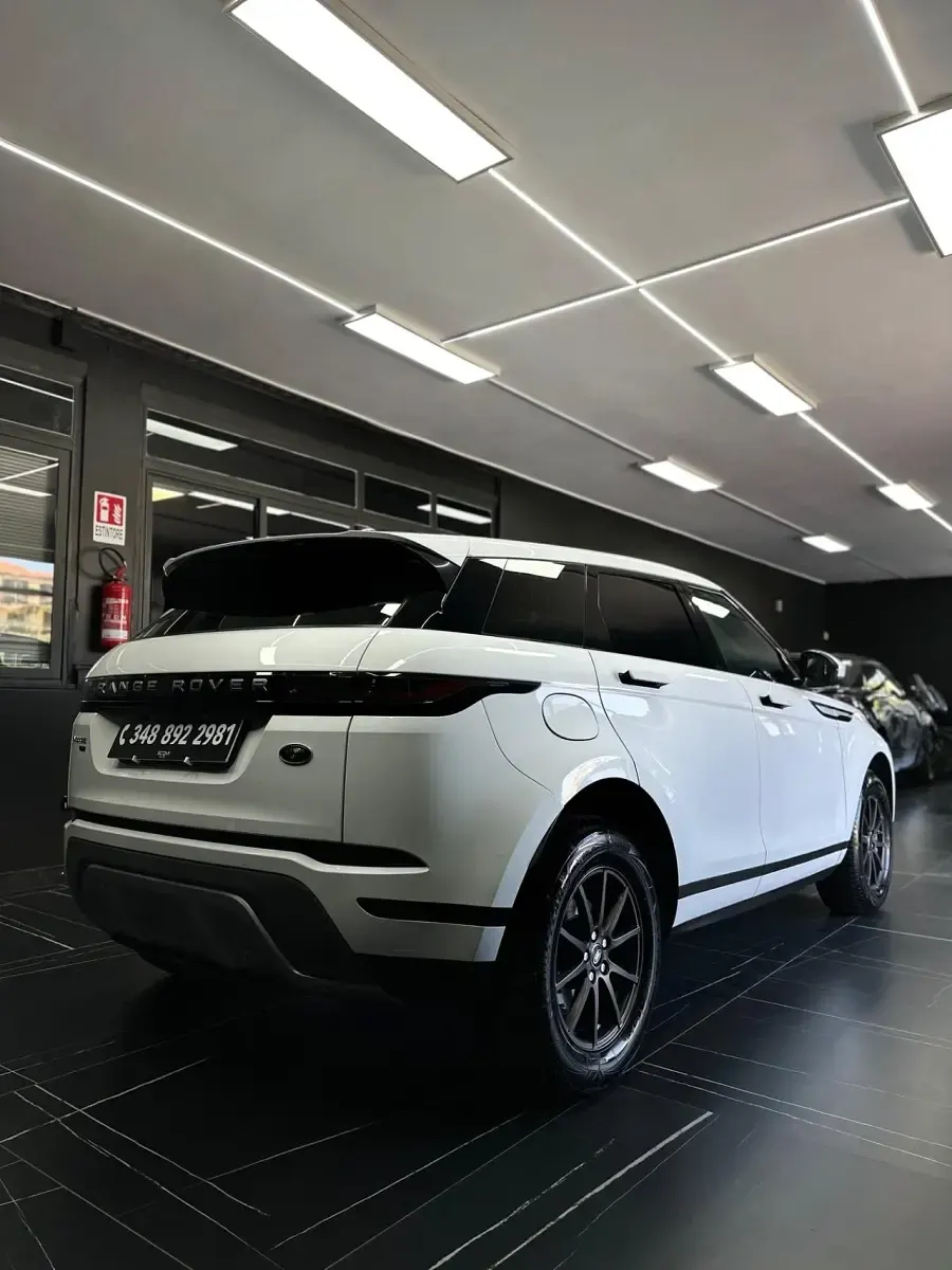Usata Land Rover Range Rover evoque HSE 150 CV (110 kW) 2019 Bianco SUV