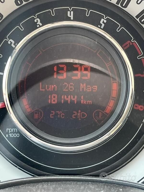 Usata Fiat 500 Lounge 69 CV (50 kW) 2009 Nero Utilitaria